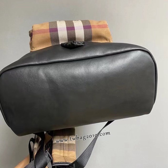 Burberry專門店新款格子配皮雙肩背包 巴寶莉男士後背包書包 yxb1102